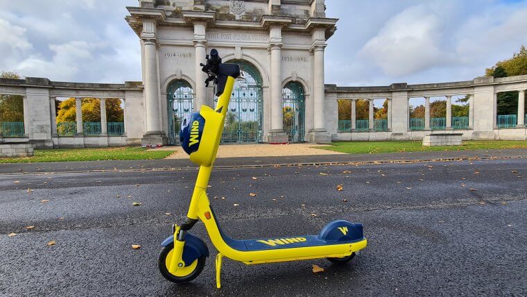 E-scooter on Victoria Embankment