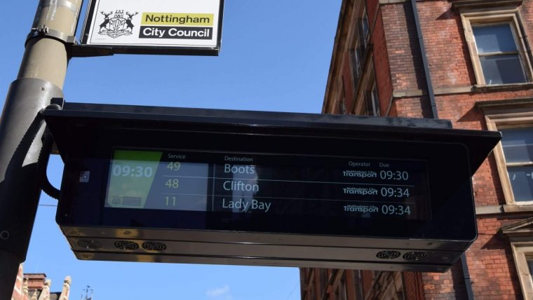 TFT display at Nottingham Station bus stop